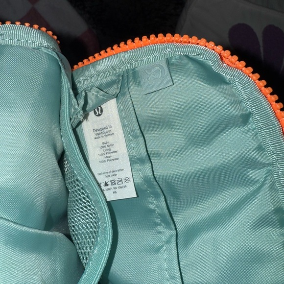 lululemon athletica Olive and Neon Orange Crossbody Bag - Picture 3 of 4